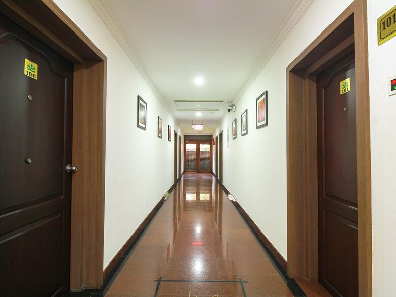 Hotel Oyo 28567 Krishna Holiday Village