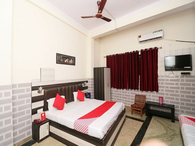 Oyo 26146 Hotel Sarwan