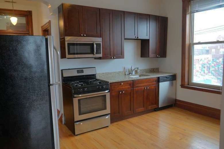 Apartamentos Light-filled Chicago Charmer In Wicker Park