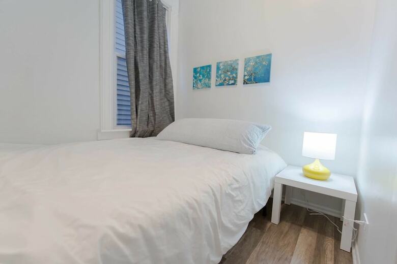Apartamentos Simple In Palmer Square - Walk To Park And Train