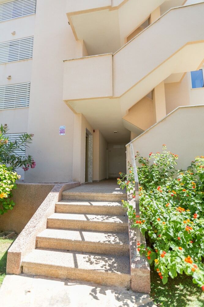 Apartamentos Oros Melesigeni