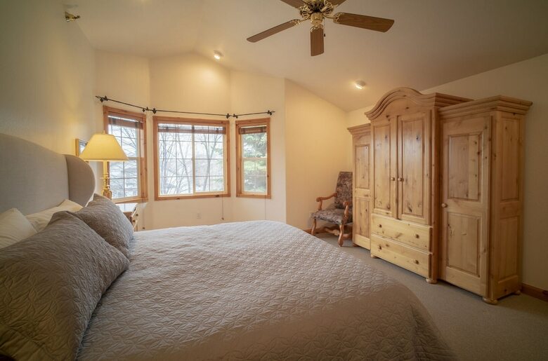 3 Bedroom 3 Bathroom Chalet 719