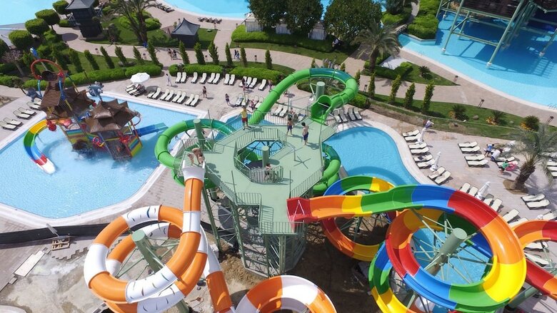 Limak Lara Deluxe Hotel & Resort