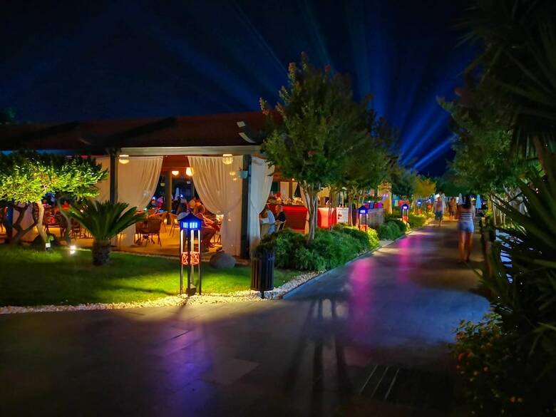 Limak Lara Deluxe Hotel & Resort