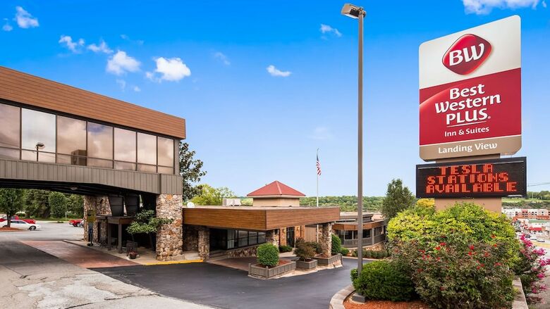 Hotel Best Western Plus Landing View Inn & Suites