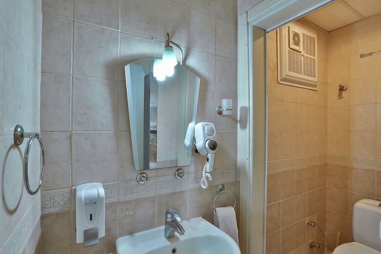 Dundar Thermal Villa Otel