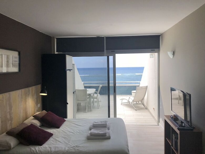 Apartamentos Estudio Frente Al Mar