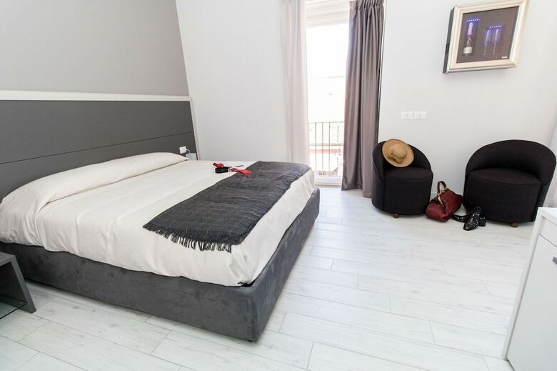 Le Suite Bed & Breakfast - Holiday Home