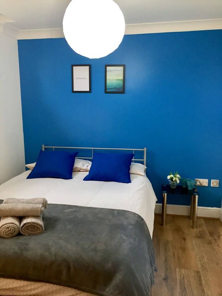 Two Bedroom Apartment In City Centre