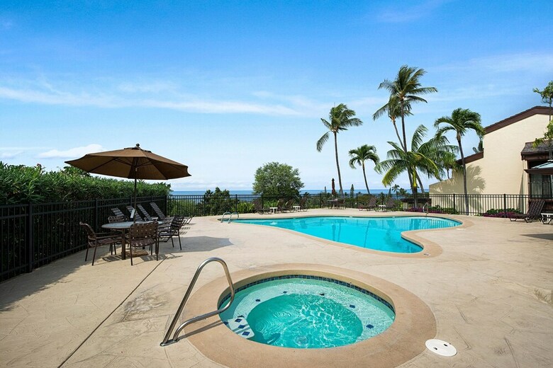 Country Club Villas#115