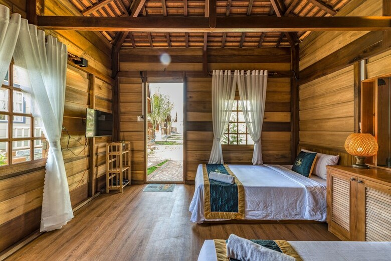 Hotel Honba Lagi Beach Resort
