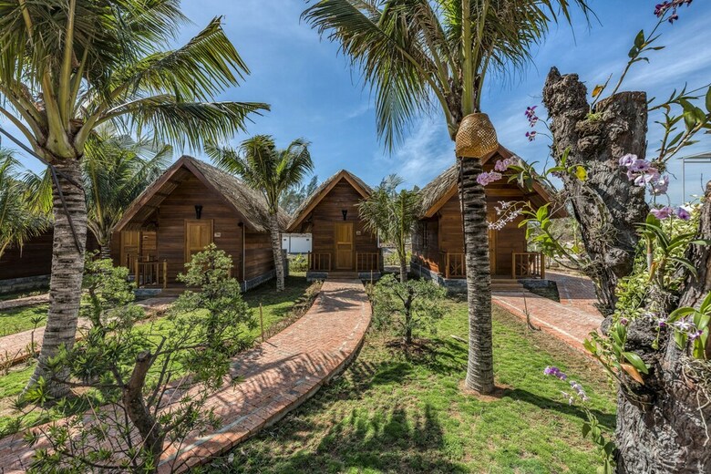 Hotel Honba Lagi Beach Resort