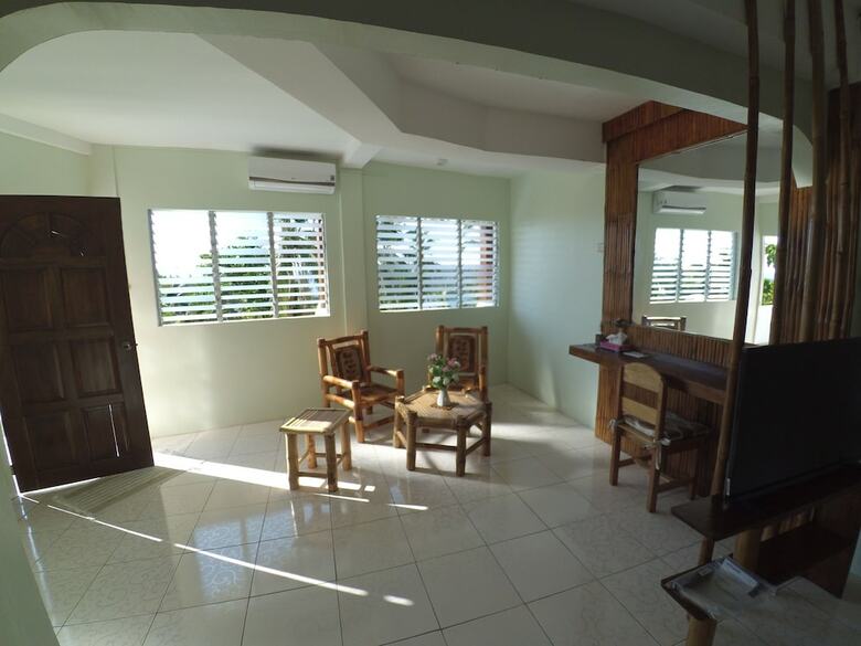 Aparthotel Summer Place Apartments Puerto Galera