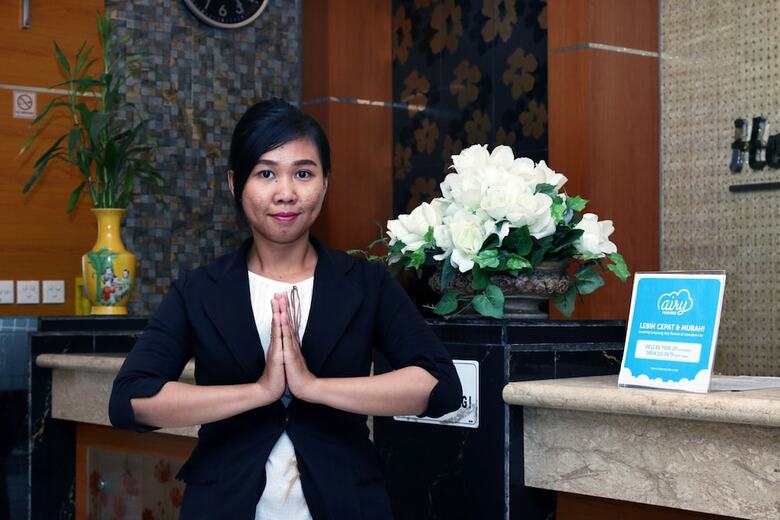 Hotel Airy Sirimau Said Perintah 15b Ambon