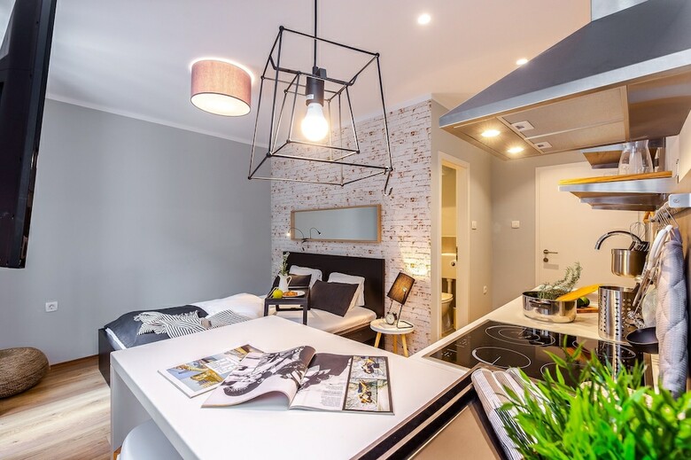 Apartamentos Deluxe Adria Square Studios