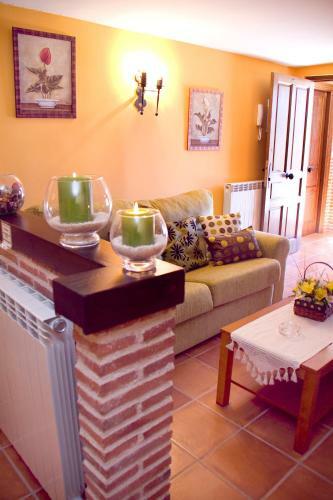 Apartamentos Casa Rural El Mendrugo