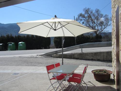 Hostal Restaurante Y Alojamiento Can Mach