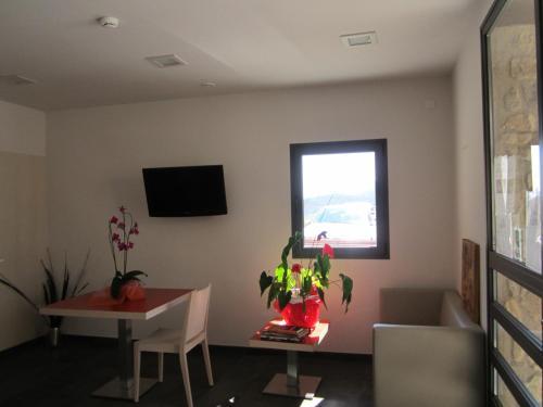 Hostal Restaurante Y Alojamiento Can Mach