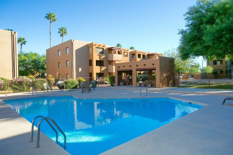 Desert Retreat 1br By Casago