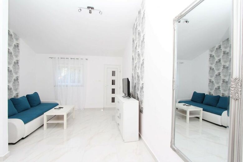 Apartments Sena