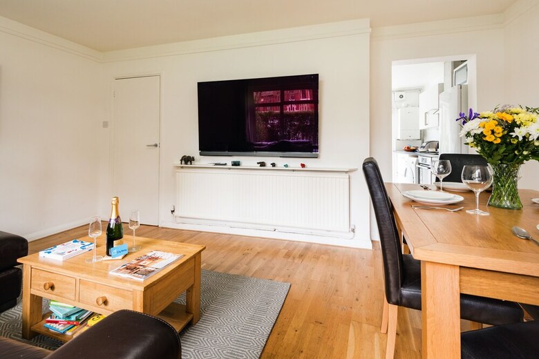 Bright And Spacious Philbeach Garden Apartment - Gk02
