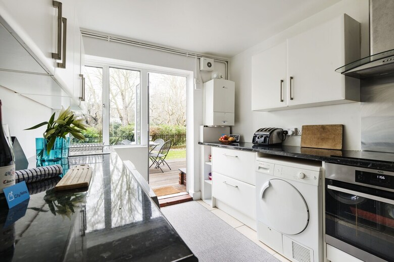 Bright And Spacious Philbeach Garden Apartment - Gk02
