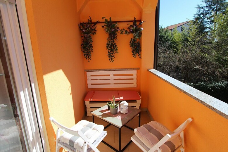 Apartments Rozi