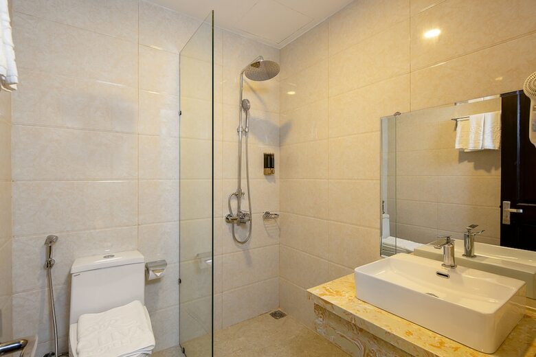 Roliva Hotel & Apartment Danang