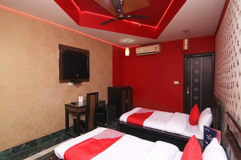 Oyo 22756 Hotel Chinar Inn