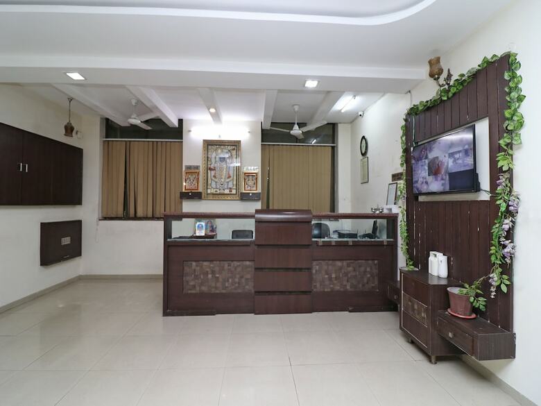 Oyo 22872 Hotel Shivam Fort View
