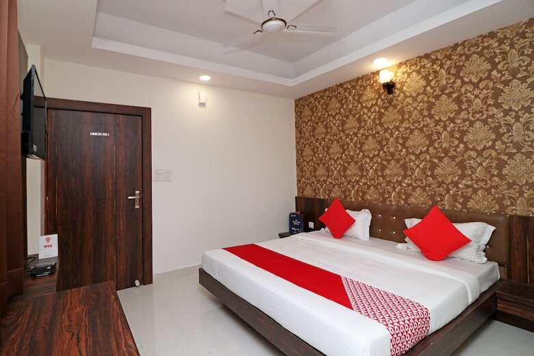 Oyo 17043 Hotel Ocean Pearl