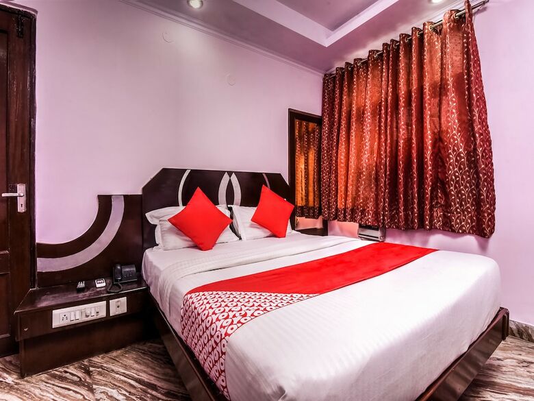 Oyo 18997 Hotel Km International