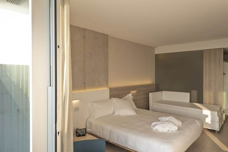 Hotel Posia Luxury Retreat & Spa