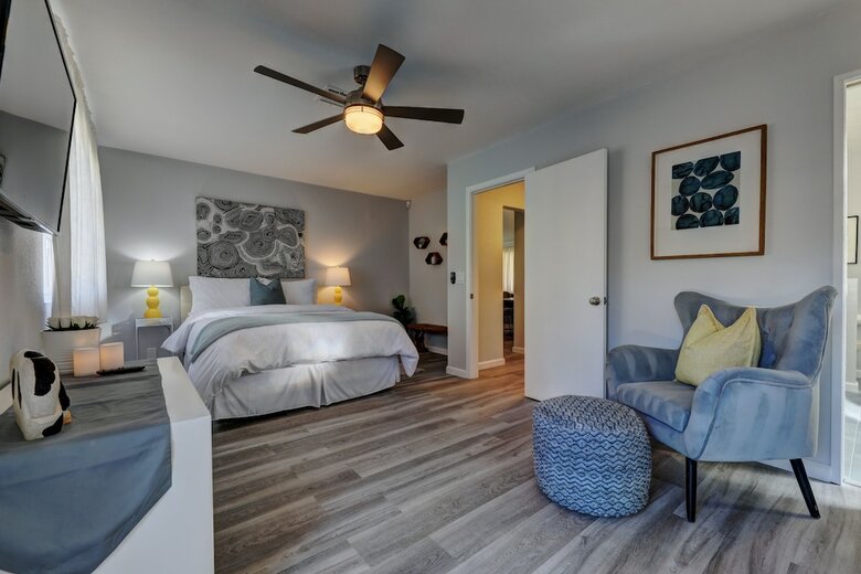 Chic Zen Inspired Home On The Cove - Two Bedroom Home