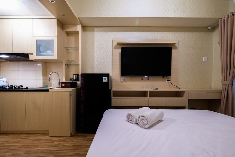 Classic Studio Room Serpong Green View Apartment