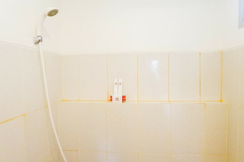 Minimalist Comfy Studio Apartment At Educity Pakuwon