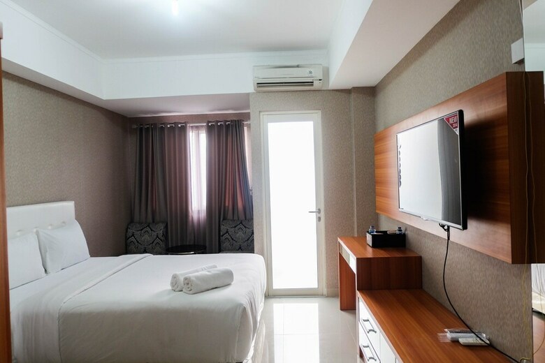 Simple Studio The Oasis Mahogany Apartment