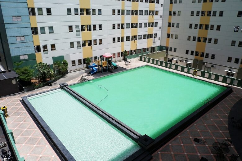 Modern 2br Apartment At Puncak Permai