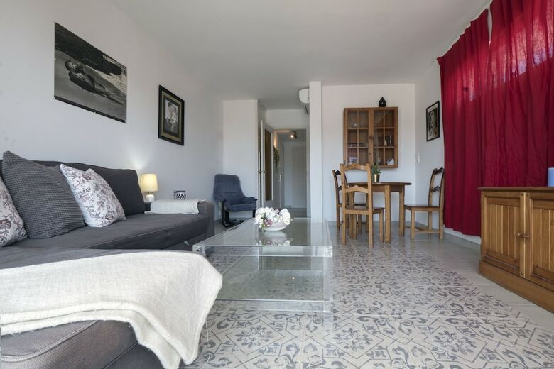 Apartamentos Hollywood