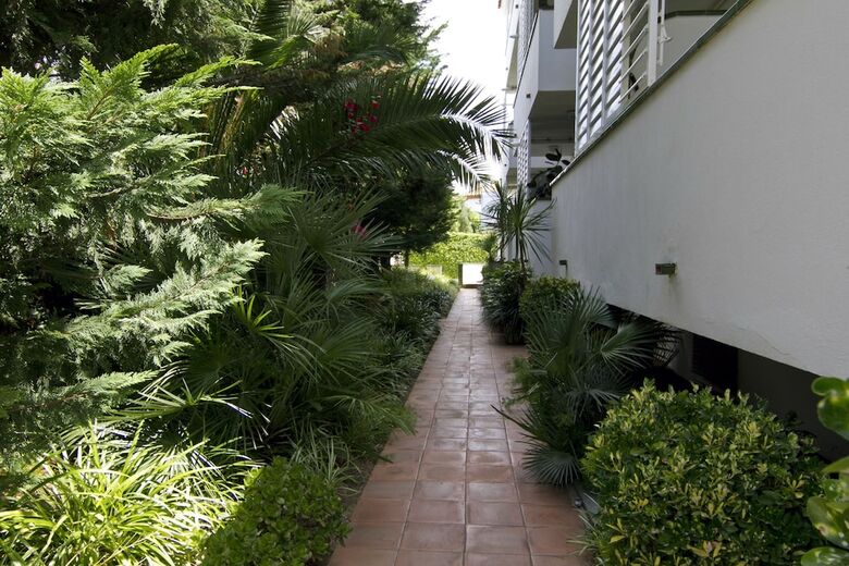 Apartamentos Hollywood