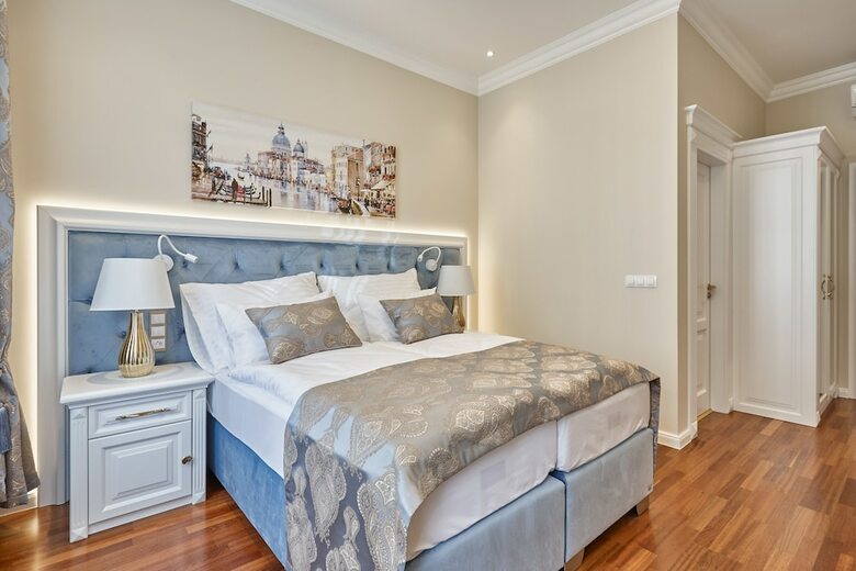 Golden Key Boutique Hotel