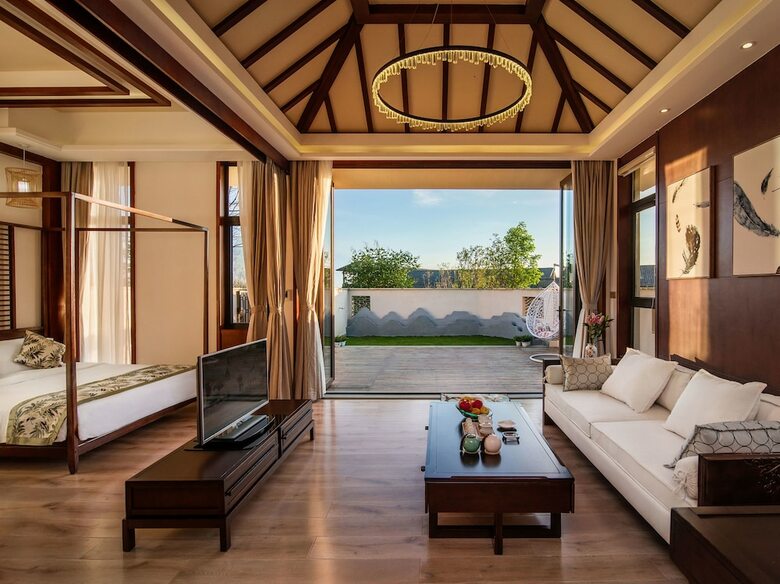 Meili Xiangyue Canghai Golf Hotel