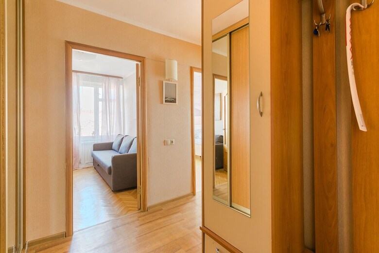 Apartment On Peschanaya 6