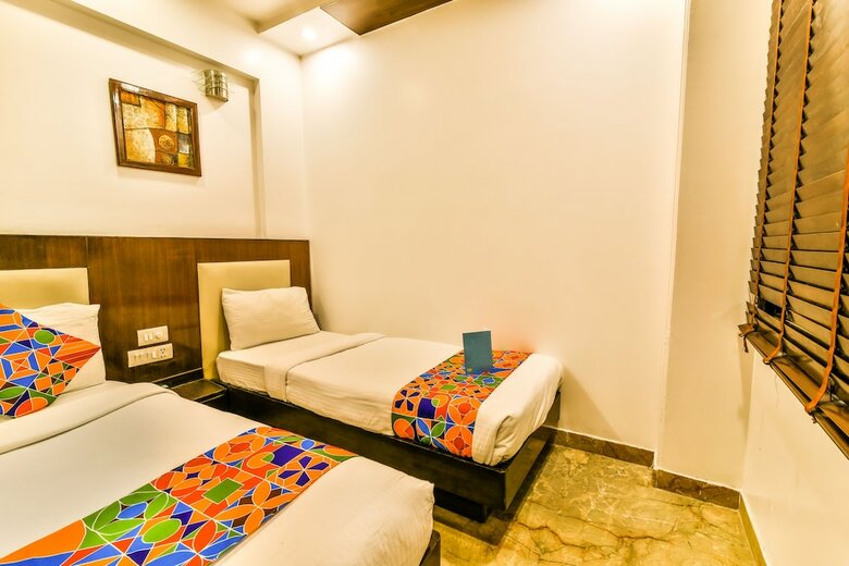 Fabhotel Sehej Inn II