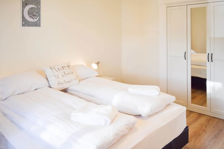 Apartment S33