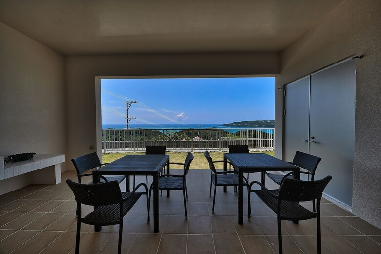Viaul Sky Villas Unten