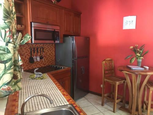Hostal Fenix Hotel - On The Beach