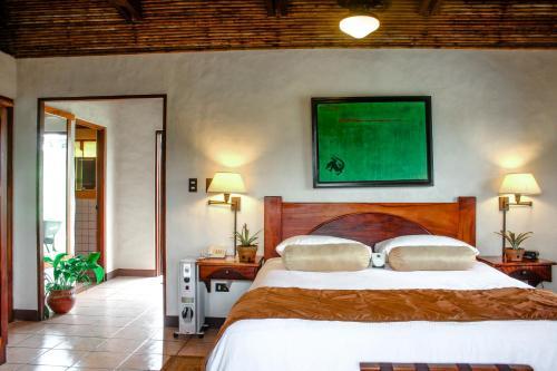 Villa Blanca Cloud Forest Hotel & Nature Reserve