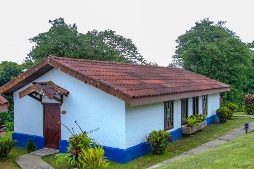 Villa Blanca Cloud Forest Hotel & Nature Reserve