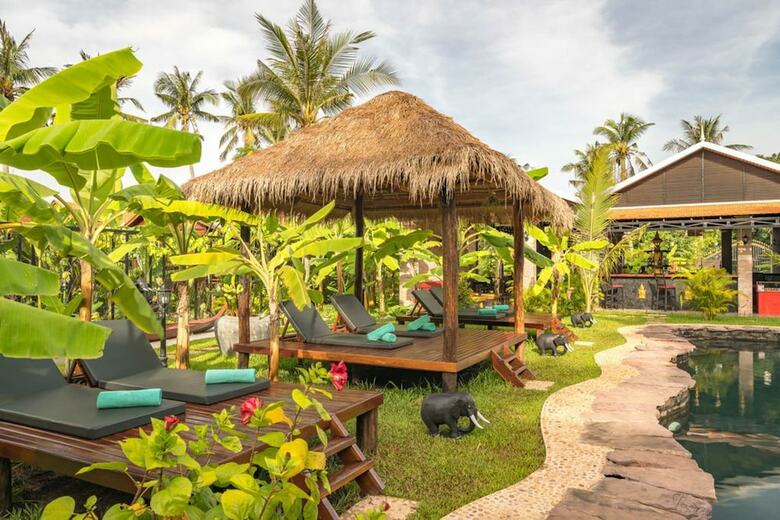 Hotel Authentic Khmer Village Resort